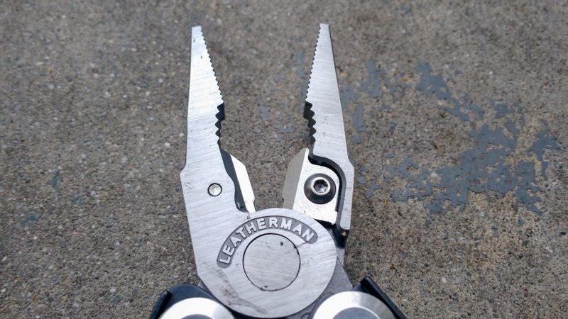 Illustration for article titled Leatherman Signal Review: Can This Multitool Survive?